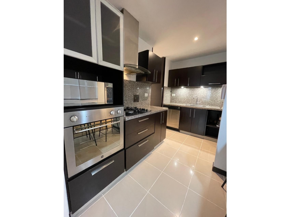 ARRIENDO APARTAMENTO AMOBLADO O SIN AMOBLAR SAN PATRICIO 2 HAB — foto 4