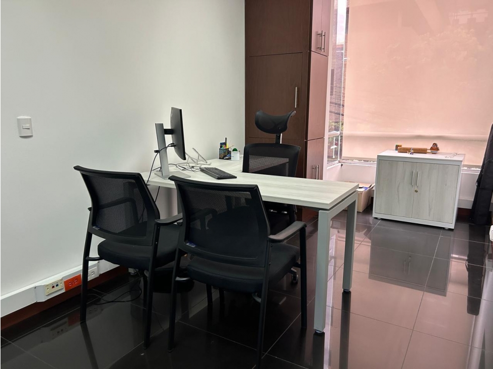 OFICINA NOGAL RETIRO — foto 2
