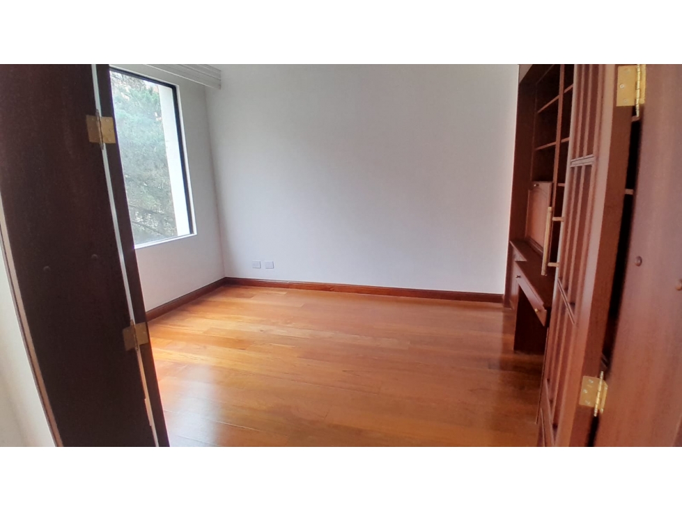 VENDO APARTAMENTO CHICO RESERVADO, 225 M2 3H — foto 2