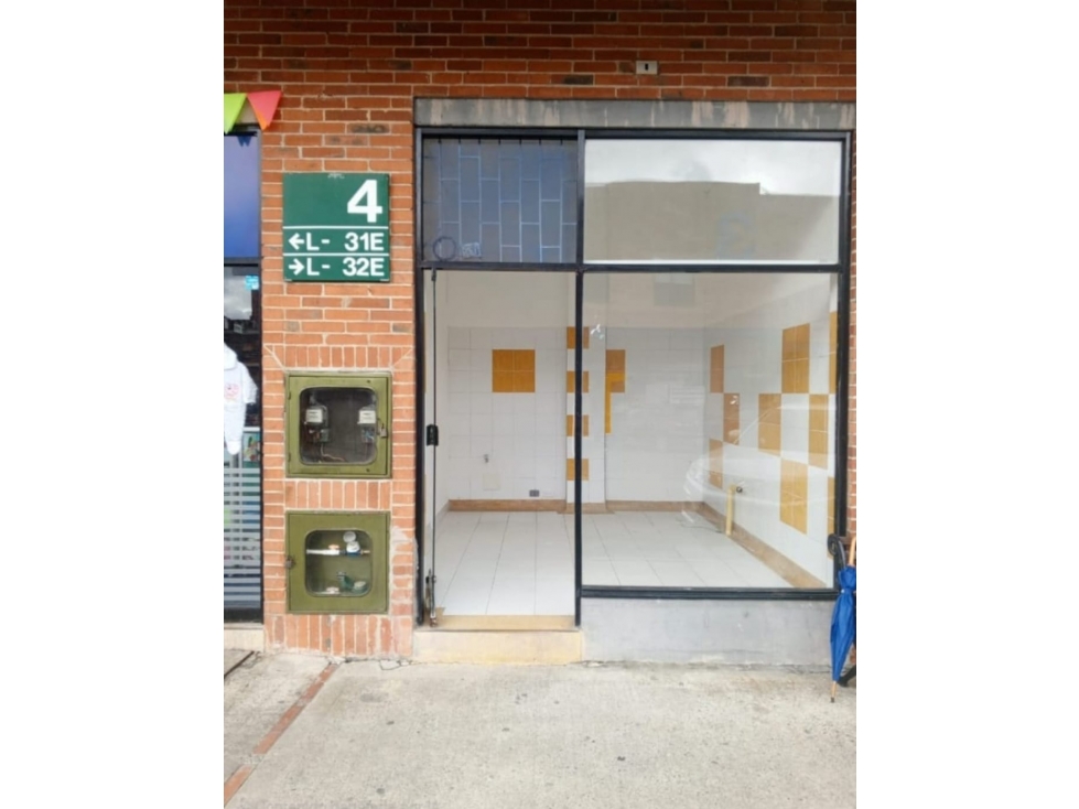 VENDO LOCALES EN CODABAS PARA INVERSIÓN- 10,52M2 Y 10, 20 M2 — foto 3