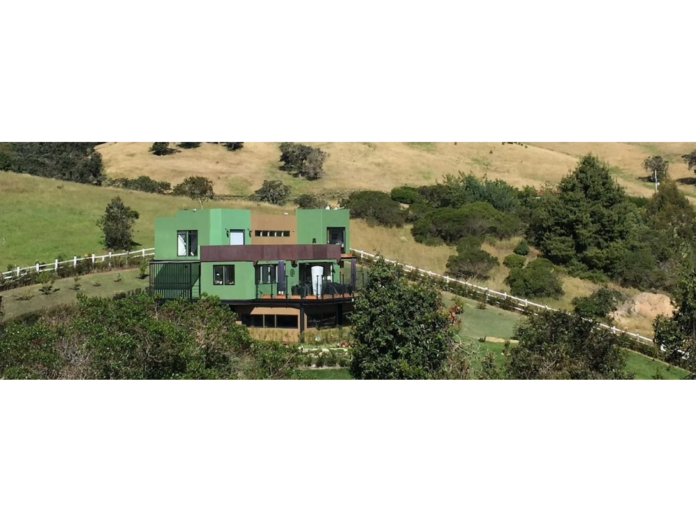 VENDO LINDA FINCA SUBACHOQUE -VEREDA ALTANIA-12.000 M2- CASA 350 M2 - 3