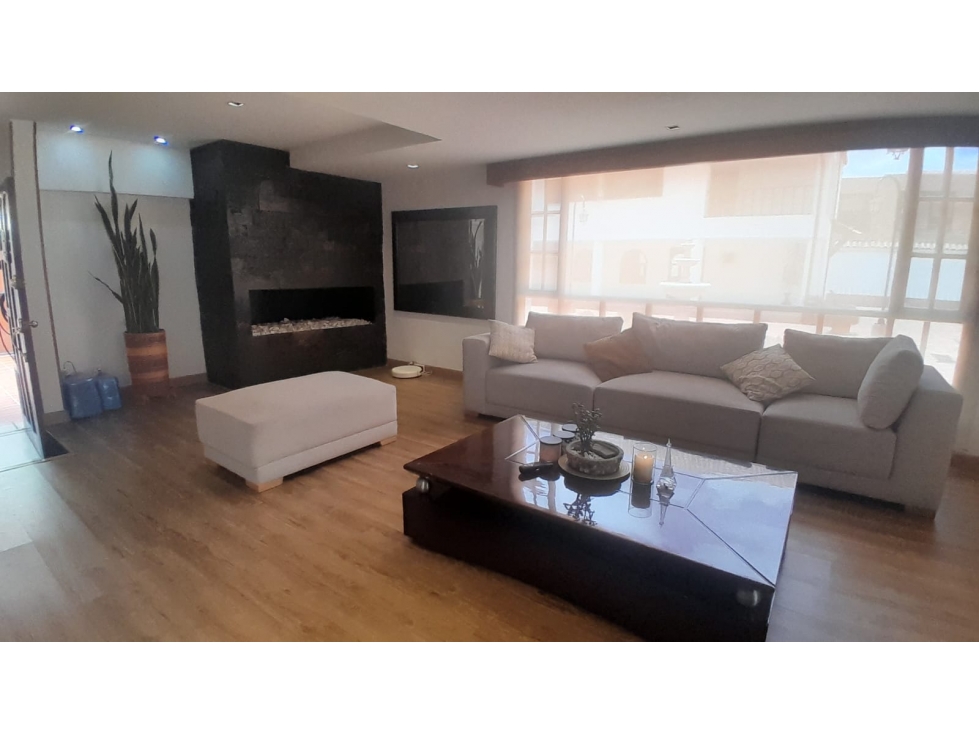 VENDO LINDA CASA REMODELADA EN SAN JOSE DE BAVARIA-CONJUNTO 4H 280M2 — foto 3