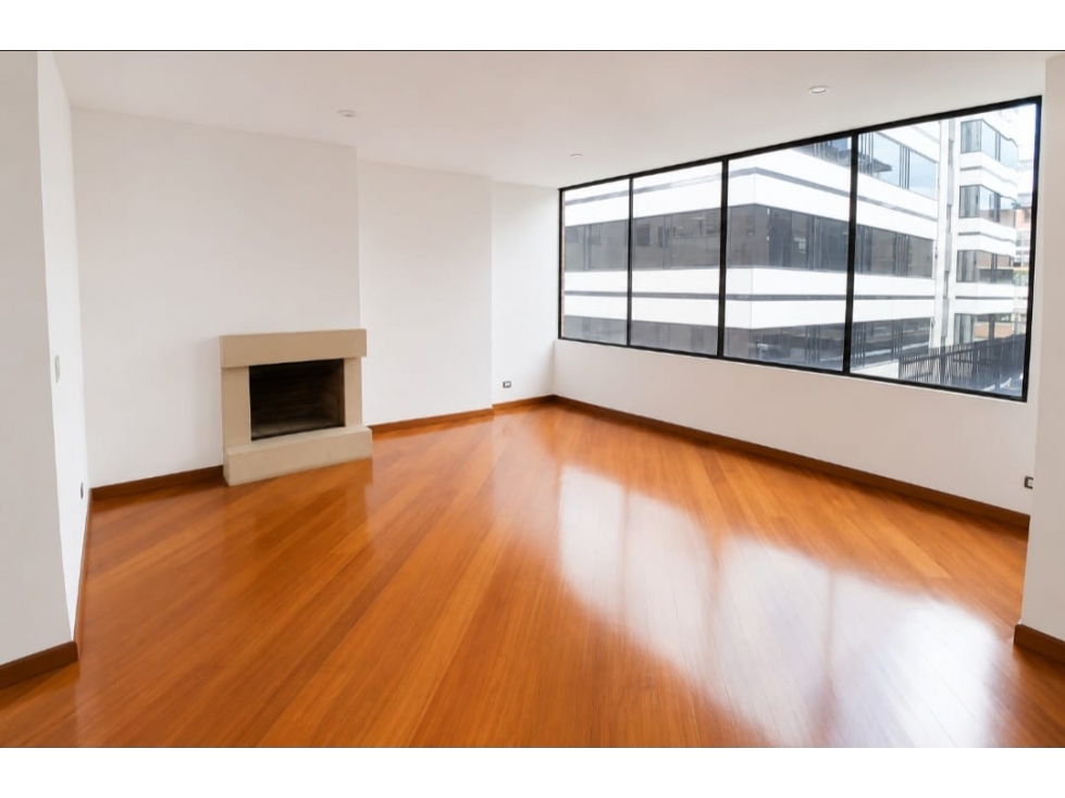 ARRIENDO MAGNIFICO APARTAMENTO - CHICO 3 H-150m — foto 3