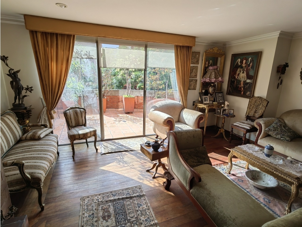 VENDO APARTAMENTO CLASICO PARA REMODELAR -BOSQUE MEDINA- 2 TERRAZAS