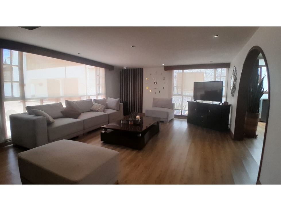 VENDO LINDA CASA REMODELADA EN SAN JOSE DE BAVARIA-CONJUNTO 4H 280M2 — foto 4