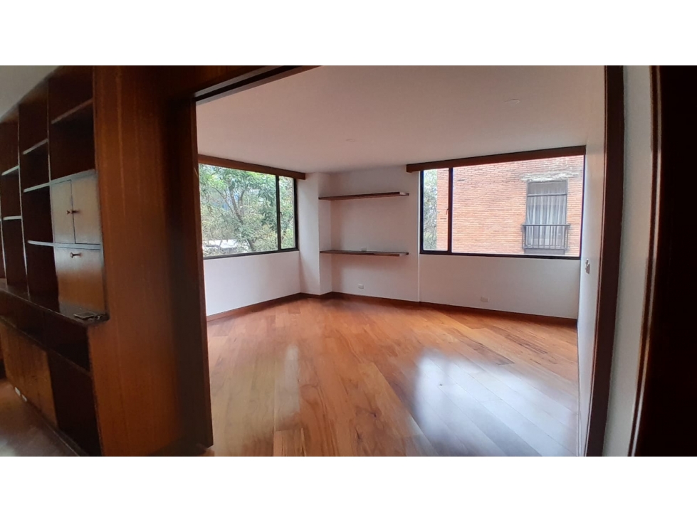 VENDO / ARRIENDO APARTAMENTO EXTERIOR NOGAL- 231 m²-4 HAB- 5º PISO — foto 4