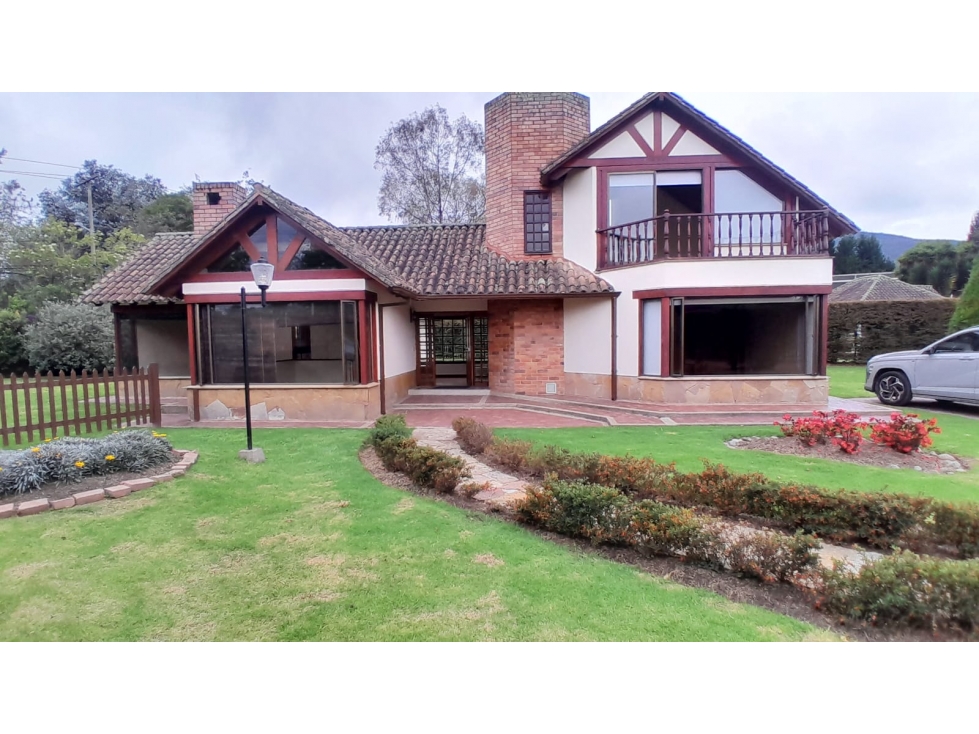 ARRIENDO CASA EN TORCA- CARRERA 53 CON 221- CASA 187M2, LOTE 1200 M2