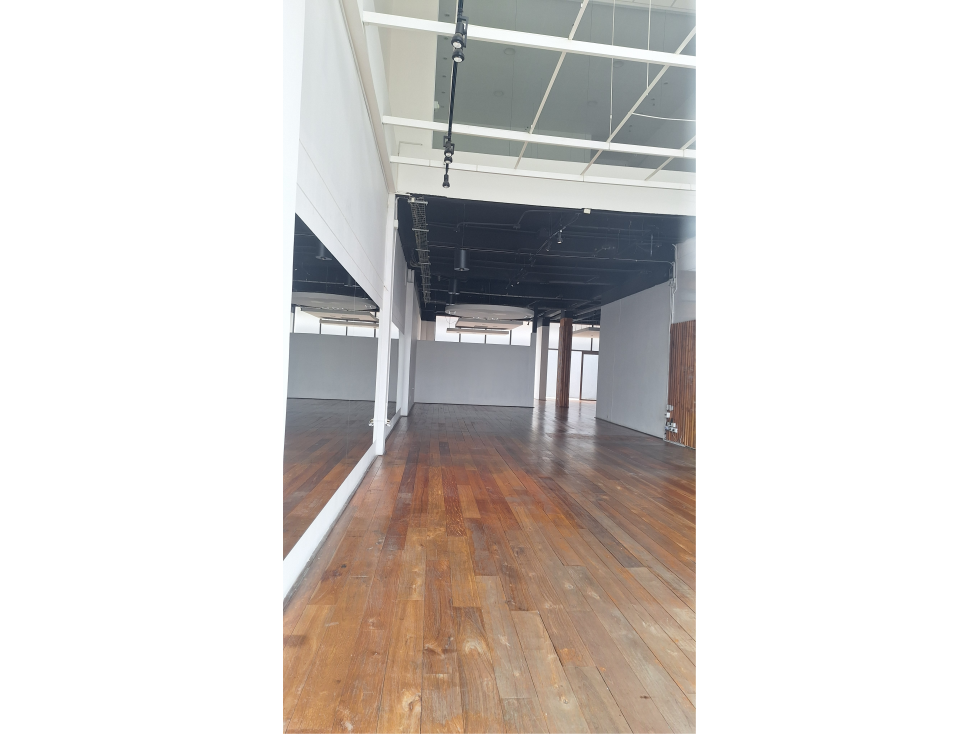 LOCAL COMERCIAL COMERCIO EN GENERAL Y COMIDAS U BOM 109 — foto 4