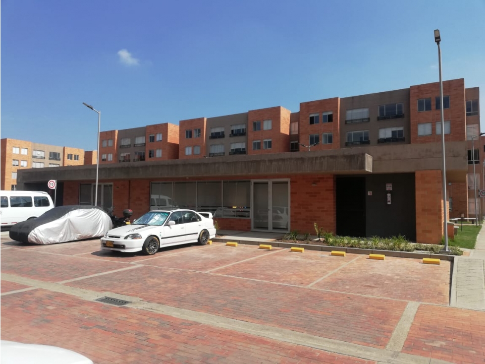 CHIA, apartamento (56 mtrs) 2 hab estudio 2 baños, 5 piso - 4