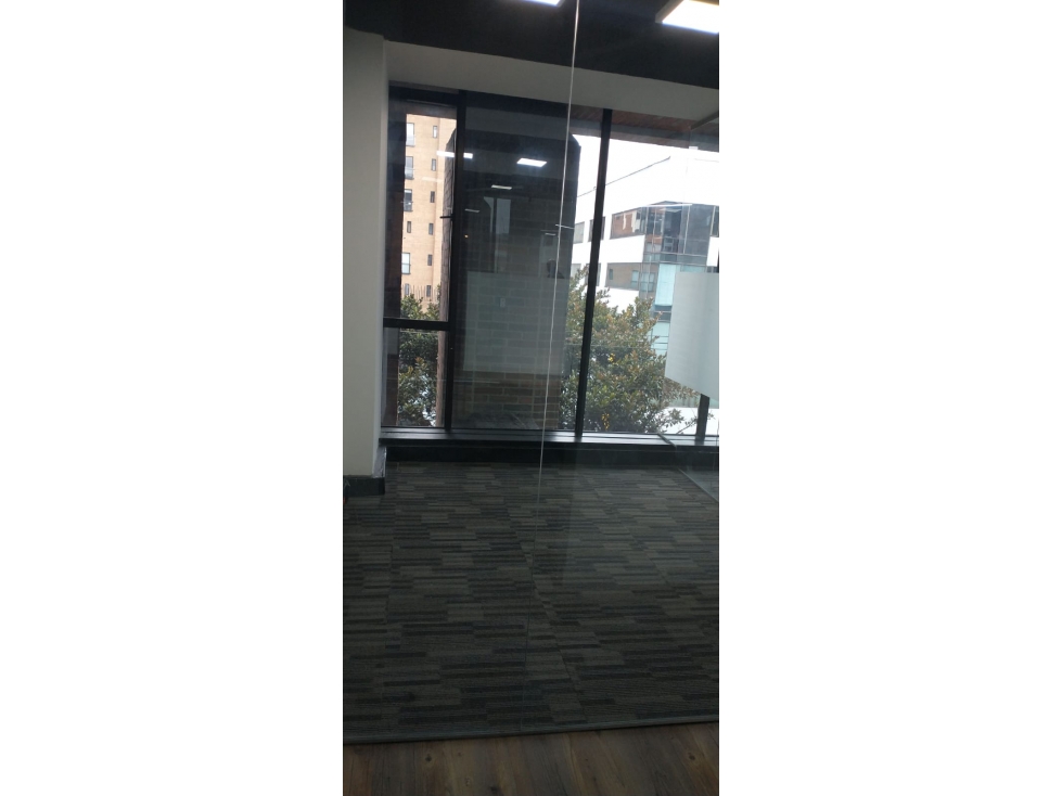 VENDO OFICINA RENTANDO| CALLE 93B CON 17 — foto 4