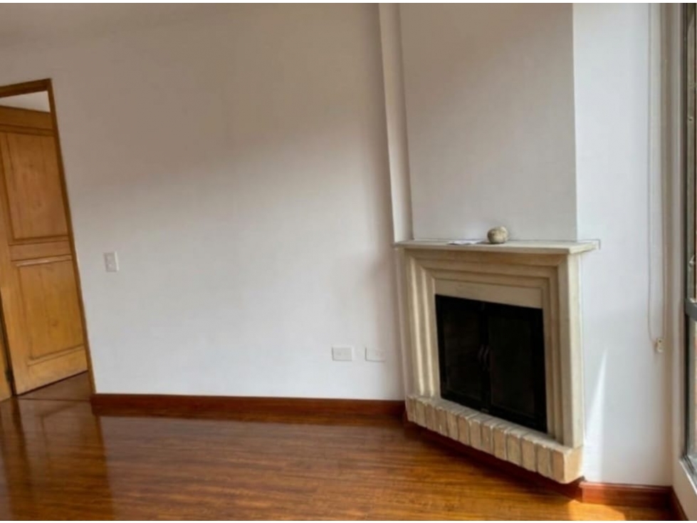 APARTAMENTO EN ARRIENDO EN EL VIRREY -VISTA A PARQUE- 50 M2 - 1 HAB — foto 2