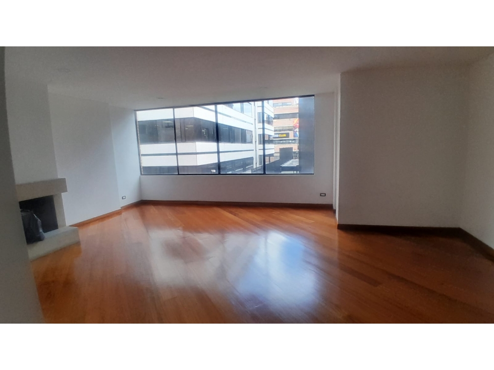ARRIENDO MAGNIFICO APARTAMENTO - CHICO 3 H-150m — foto 2