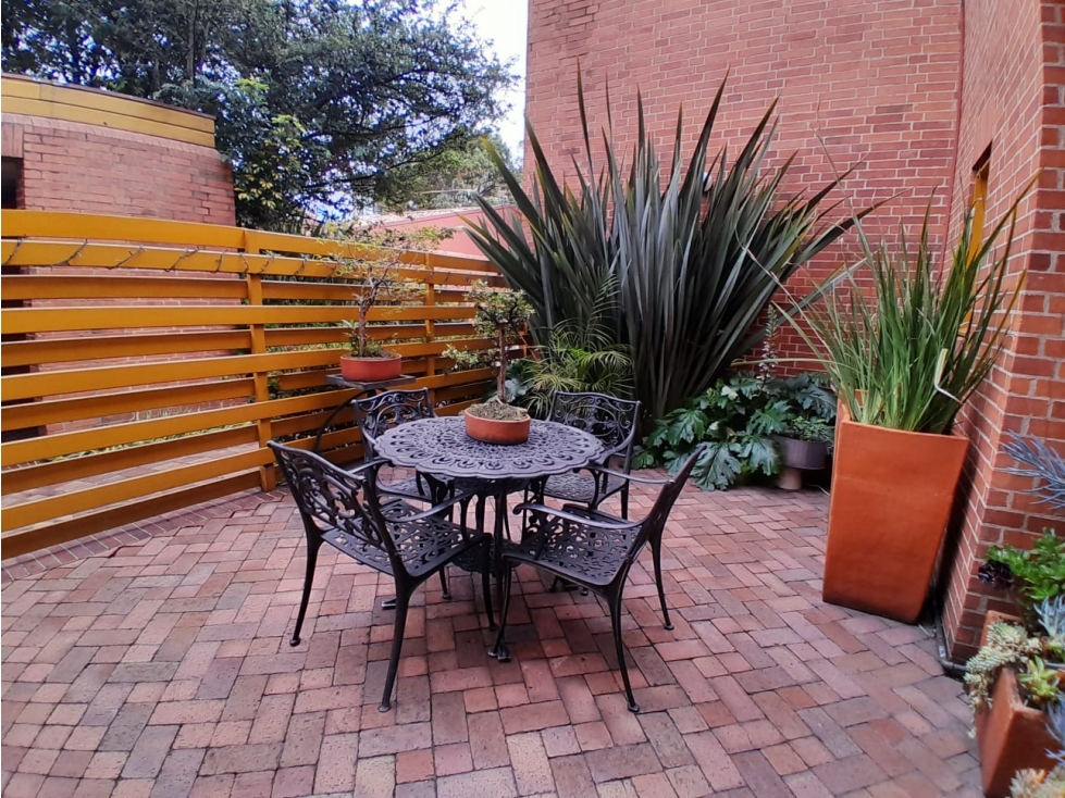 VENDO EXCELENTE CASA CALLEJA ALTA CONJUNTO CERRADO 221M