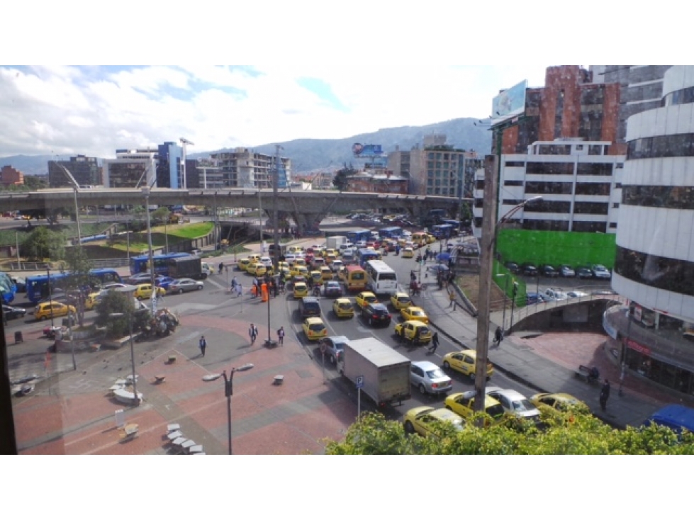 OFICINA CRA 15 CALLE 99 — foto 3