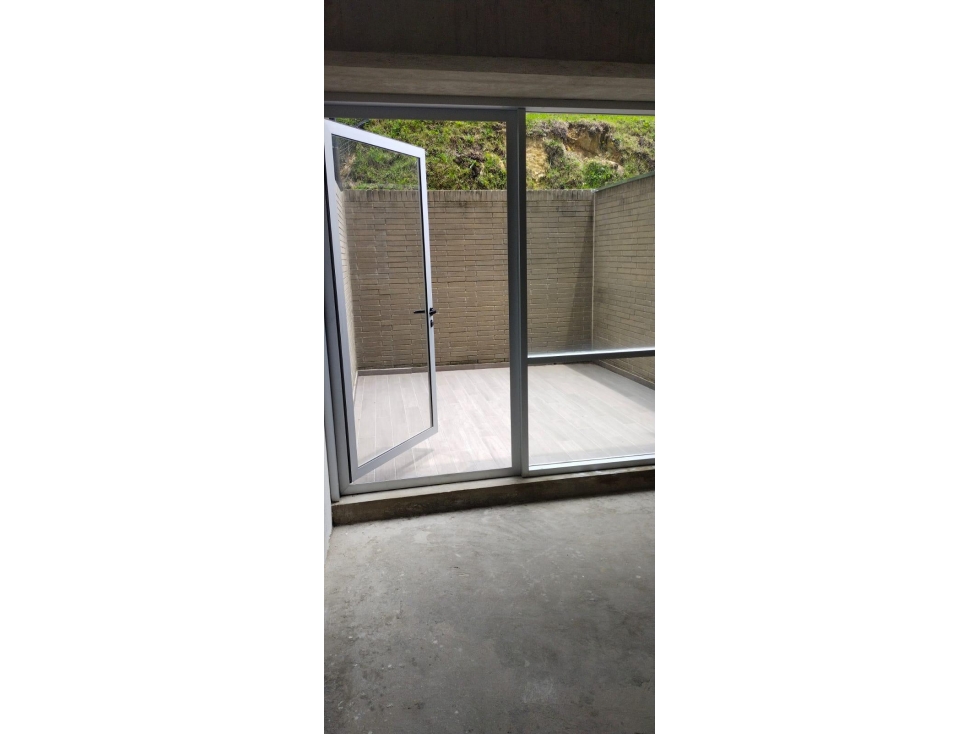VENDO / ARRIENDO OFICINA EN OBRA GRIS -NORTH POINT 76 M2- DUPLEX — foto 3
