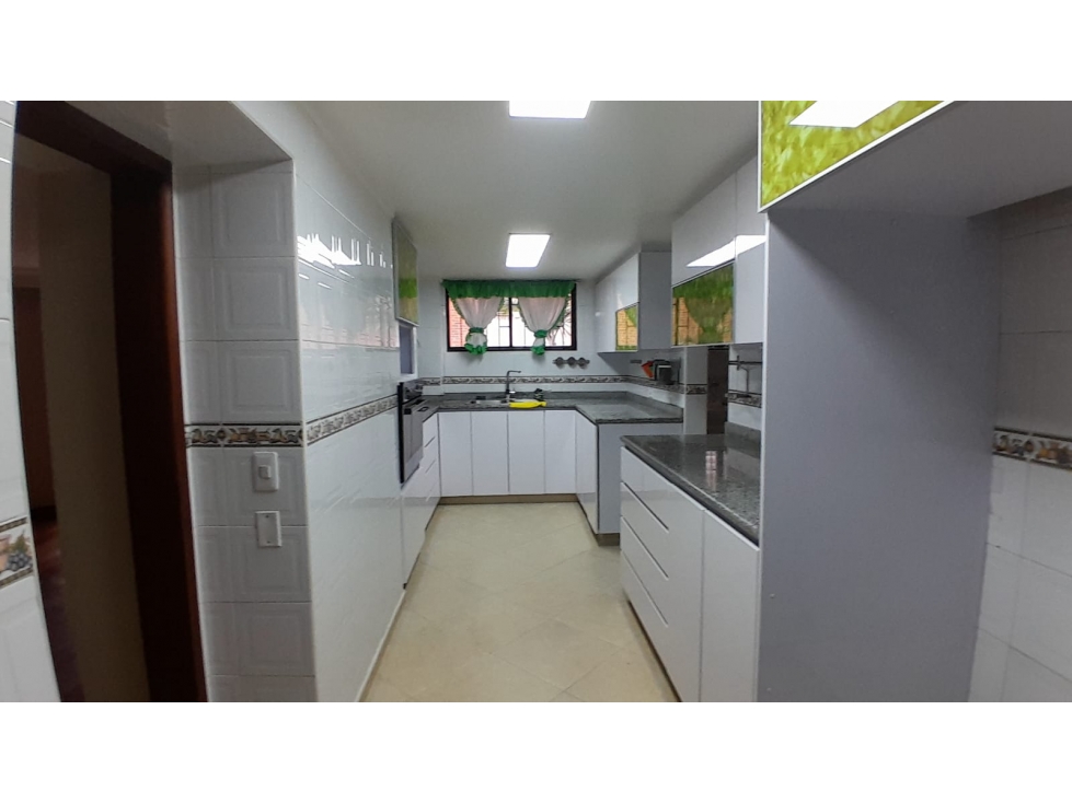 VENDO/ARRIENDO APARTAMENTO CLASICO ROSALES-BELLAVISTA 3 H 252M2 — foto 5