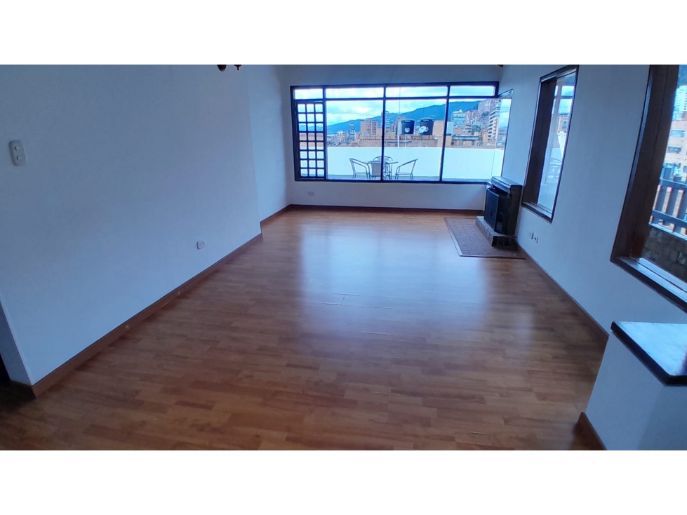 ARRIENDO DUPLEX EN EL NOGAL 2 HAB - TERRRAZA DE 35 M2 ULTIMO PISO — foto 3