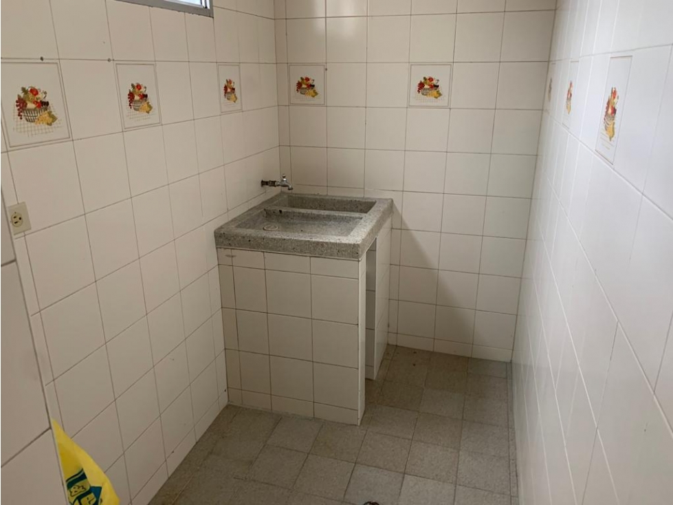 SE VENDE HERMOSO APARTAMENTO EN EL SECTOR DEL BARRIO GALAN — foto 6