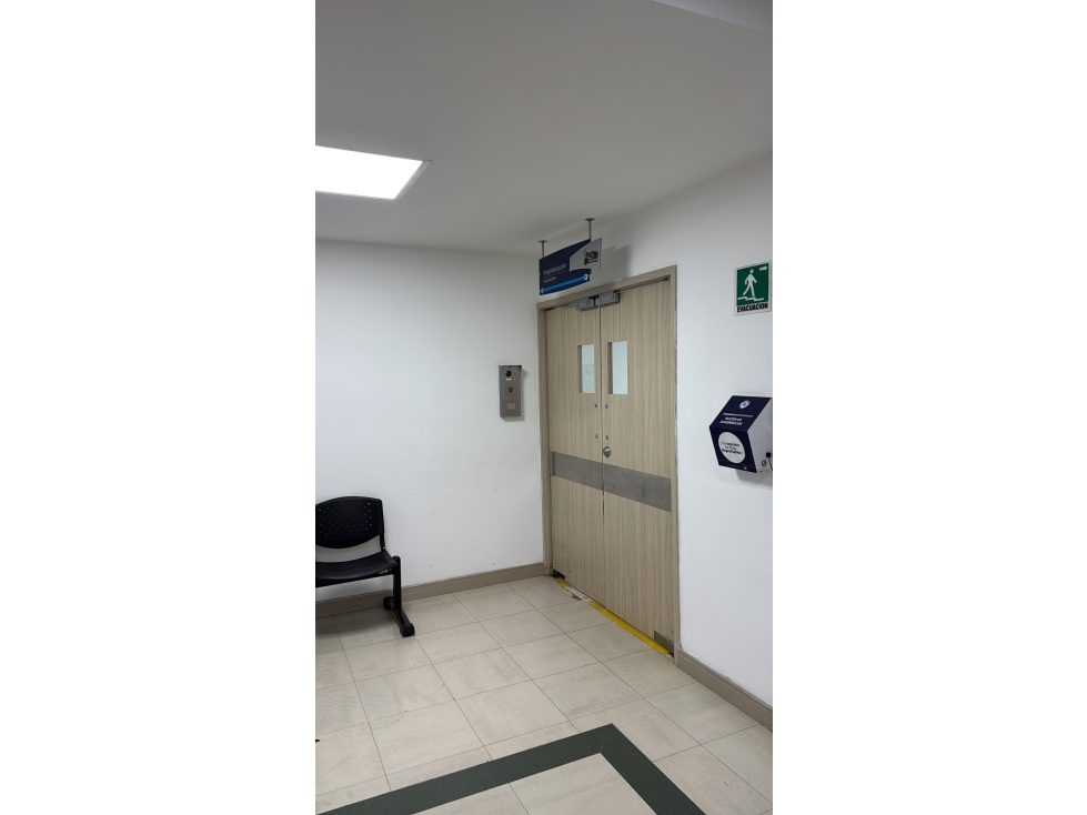 CONSULTORIO PARA LA VENTA EN EL NORTE DE ARMENIA SECTOR FUNDADORES — foto 2