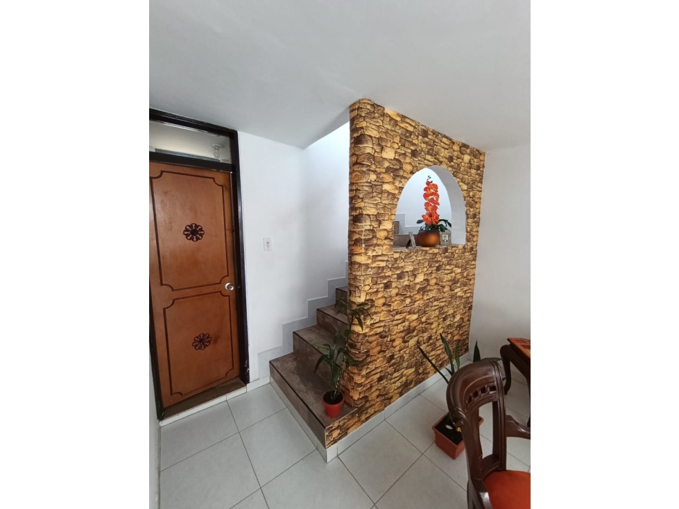 SE VENDE CASA EN EL BARRIO LA MILAGROSA, SECTOR ESTADIO CENTENARIO — foto 4