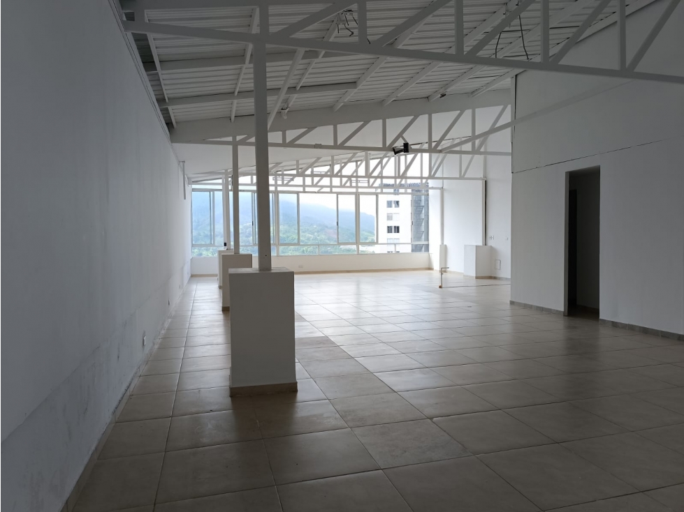 SE RENTA LOCAL COMERCIAL EN EL NORTE DE ARMENIA - 6