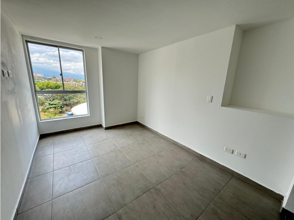 EXCELENTE APARTAMENTO EN VENTA, SECTOR COLISEO DEL CAFE, DE TRES HAB — foto 5