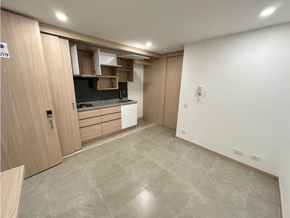 SE VENDE APARTAESTUDIO EN AVENIDA CENTENARIO, NORTE DE ARMENIA — foto 2