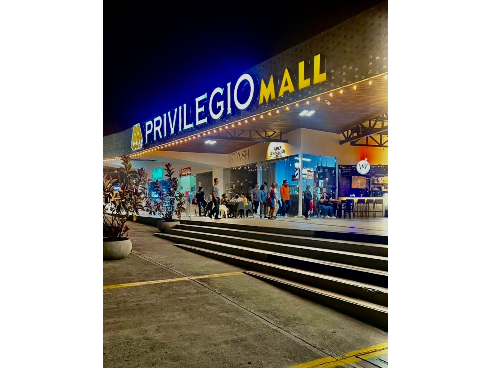 LOCAL EN VENTA UBICADO EN PRIVILEGIO MALL NORTE DE ARMENIA