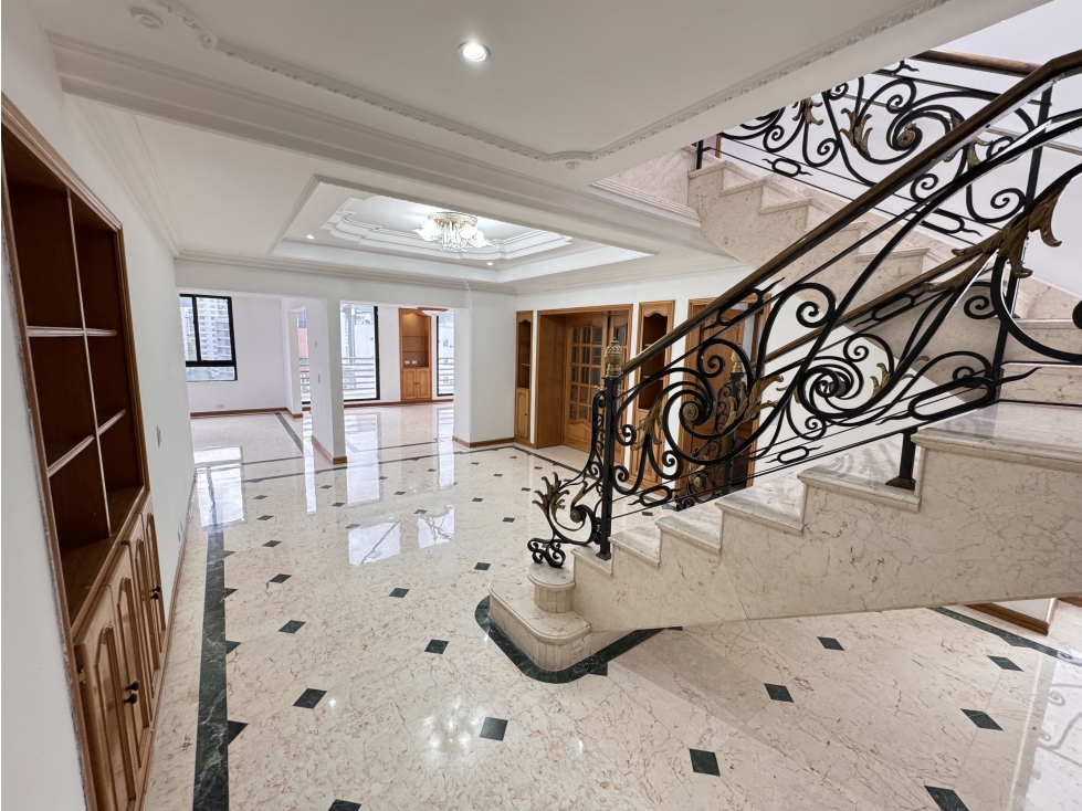 SE VENDE APARTAMENTO Y PENTHOUSE EN LA CARRERA 14 NORTE