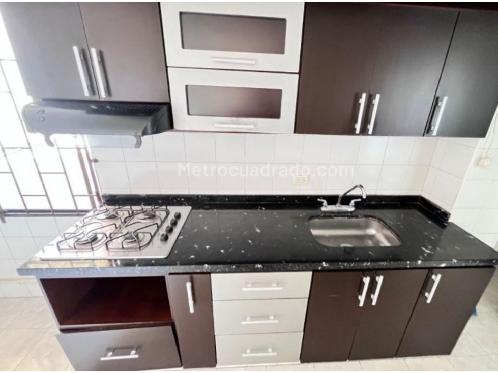 APARTAMENTO EN VENTA EN EL SECTOR DEL PORTAL DEL QUINDIO — foto 2