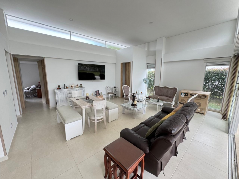 EN VENTA CASA CAMPESTRE UBICADA EN CALARCÁ, QUINDIO