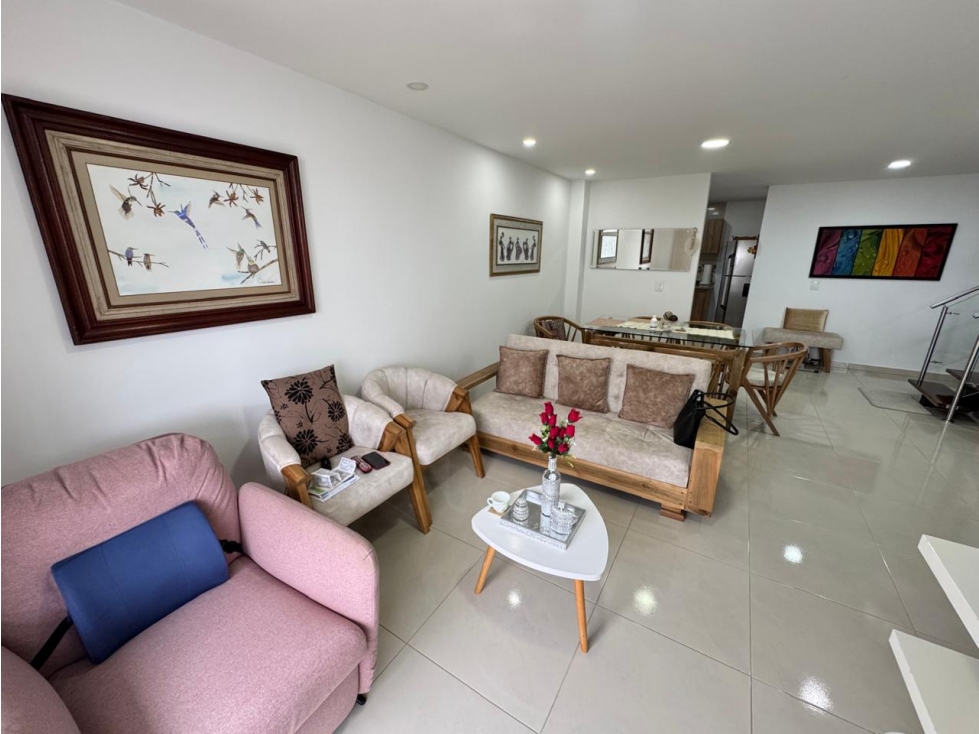 CASA EN VENTA EN CONJUNTO CERRADO SOBRE LA AVENIDA CENTENARIO NORTE — foto 4