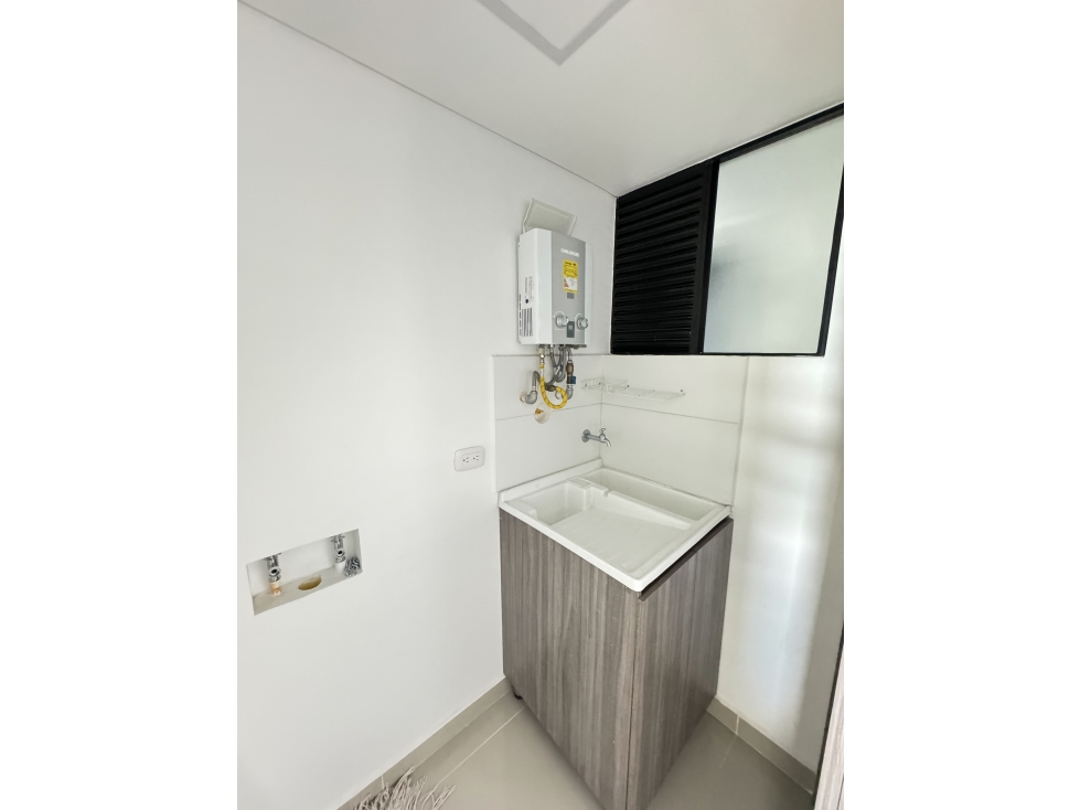 SE VENDE APARTAMENTO EN LA AVENIDA CENTENARIO — foto 3