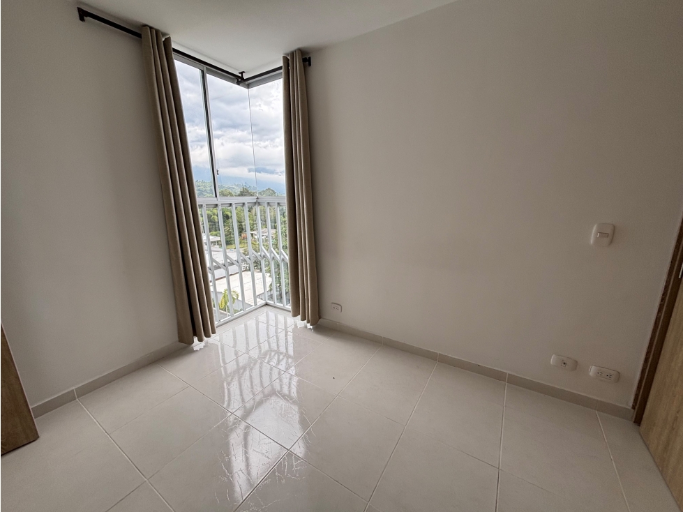 SE VENDE APARTAMENTO EN EL SECTOR DE ORO NEGRO — foto 3