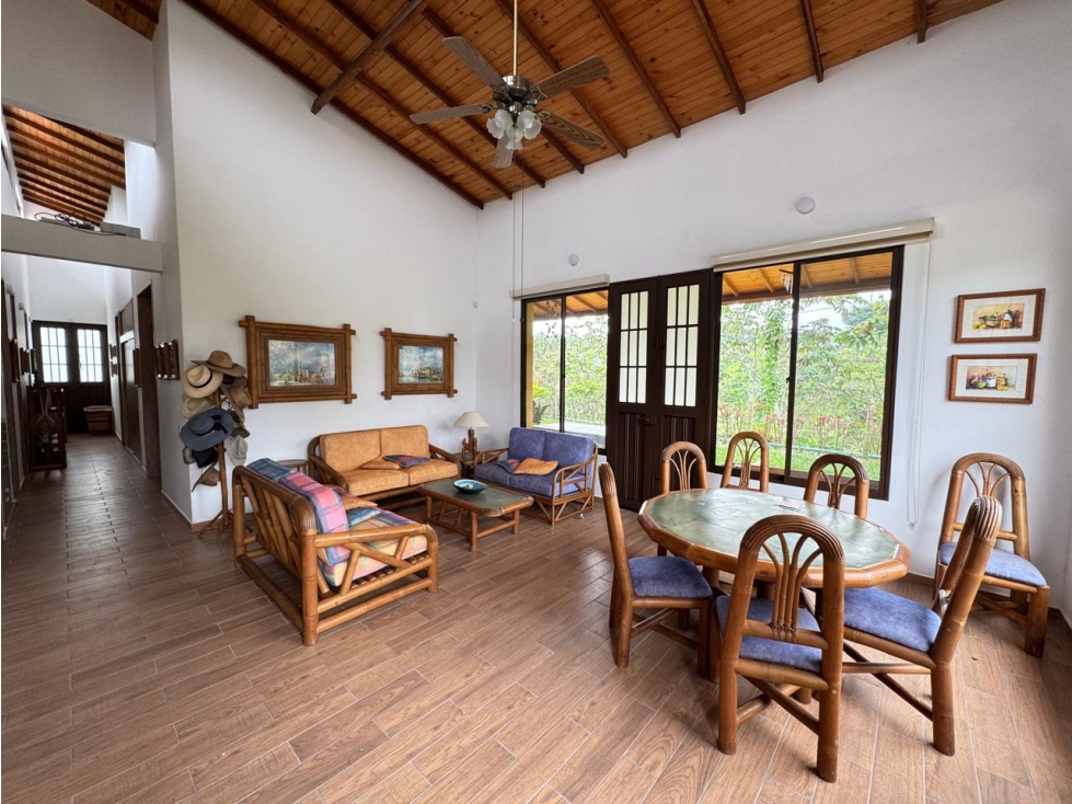 CASA CAMPESTRE AMOBLADA PARA LA RENTA EN VÍA EL CAIMO — foto 5