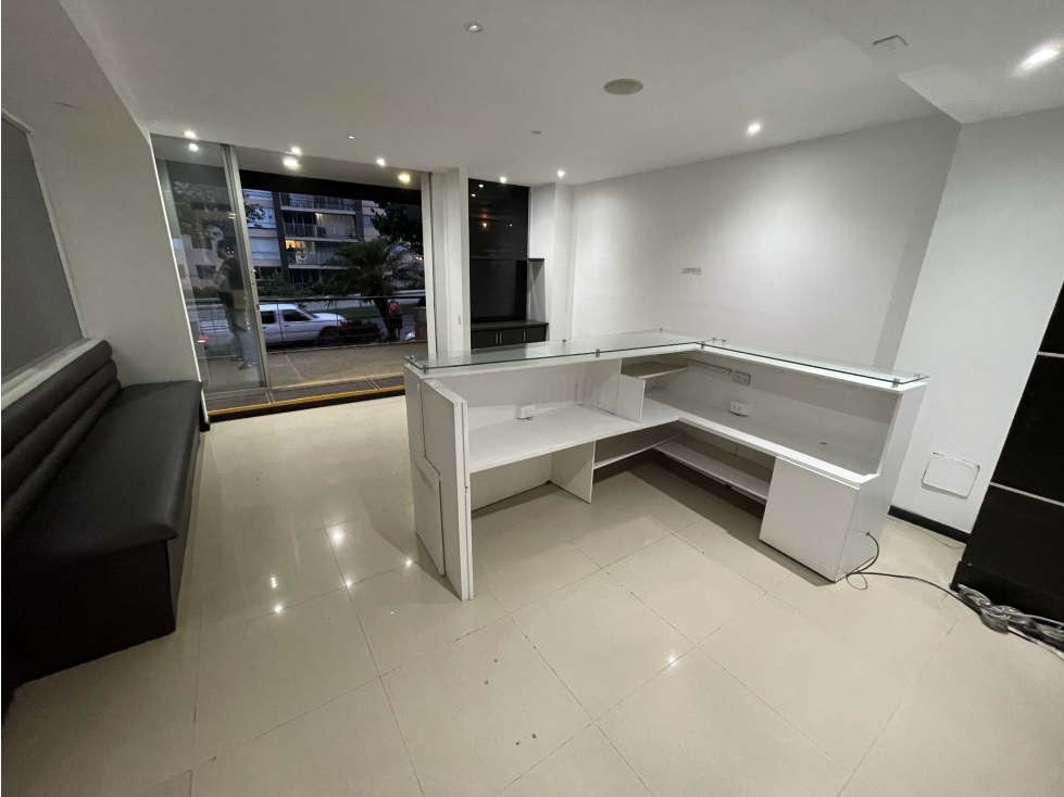 EN VENTA LOCAL UBICADO EN AVENIDA 19 NORTE DE ARMENIA — foto 3