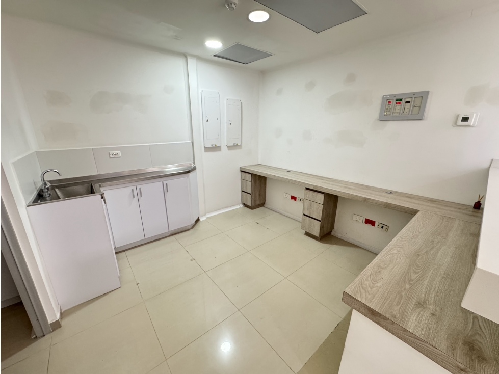 CONSULTORIO PARA LA VENTA EN EL NORTE DE ARMENIA SECTOR FUNDADORES — foto 3
