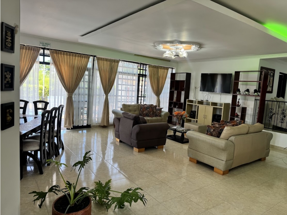 SE RENTA CHALET POR DIAS UBICADO VIA LA TEBAIDA, QUINDIO - 3