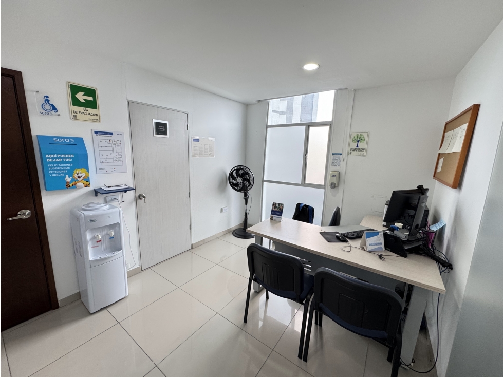 EN VENTA CONSULTORIO/OFICINA EN FUNDADORES ARMENIA — foto 5