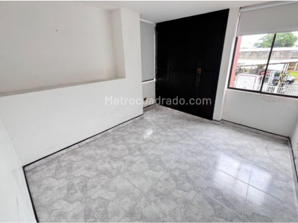 APARTAMENTO EN VENTA EN EL SECTOR DEL PORTAL DEL QUINDIO — foto 4
