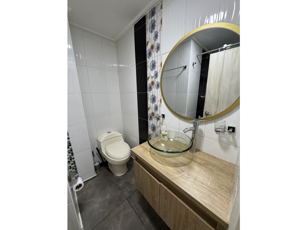 SE VENDE APARTAMENTO EN LA CASTELLANA — foto 6
