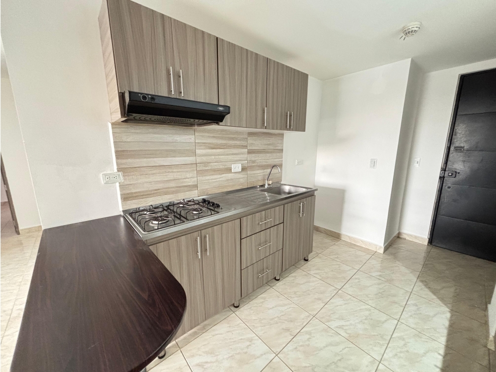 APARTAMENTO PARA LA VENTA EN EL CENTRO DE ARMENIA