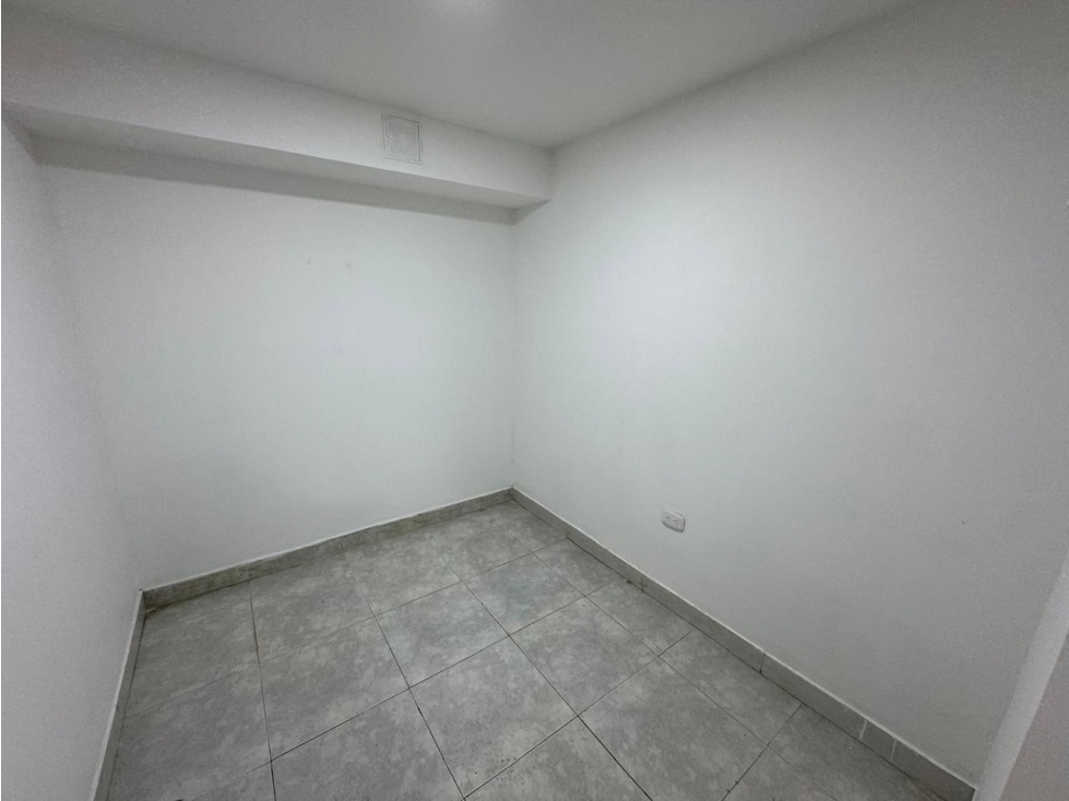 SE RENTA CASA EN EL PRIMER PISO EN EL CENTRO DE ARMENIA — foto 3