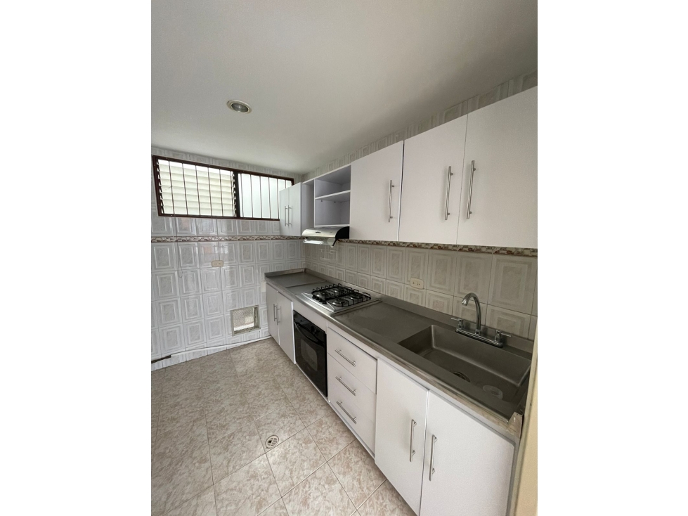 EN RENTA APARTAMENTO UBICADO AL LADO DEL PORTAL DEL QUINDIO — foto 4