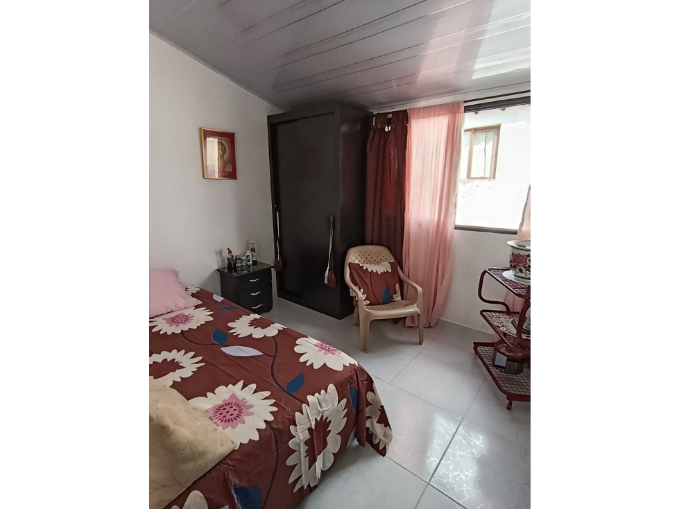 SE VENDE CASA EN EL BARRIO LA MILAGROSA, SECTOR ESTADIO CENTENARIO — foto 6