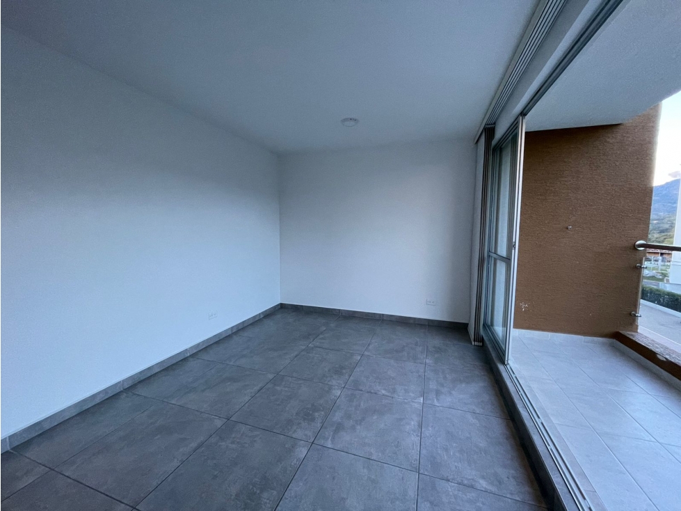 EN VENTA APARTAMENTO UBICADO EN LA AVENIDA CENTENARIO ARMENIA — foto 4