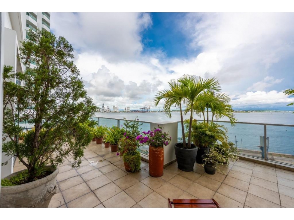 VENTA DE APARTAMENTO 3 ALCOBAS BOCAGRANDE CARTAGENA