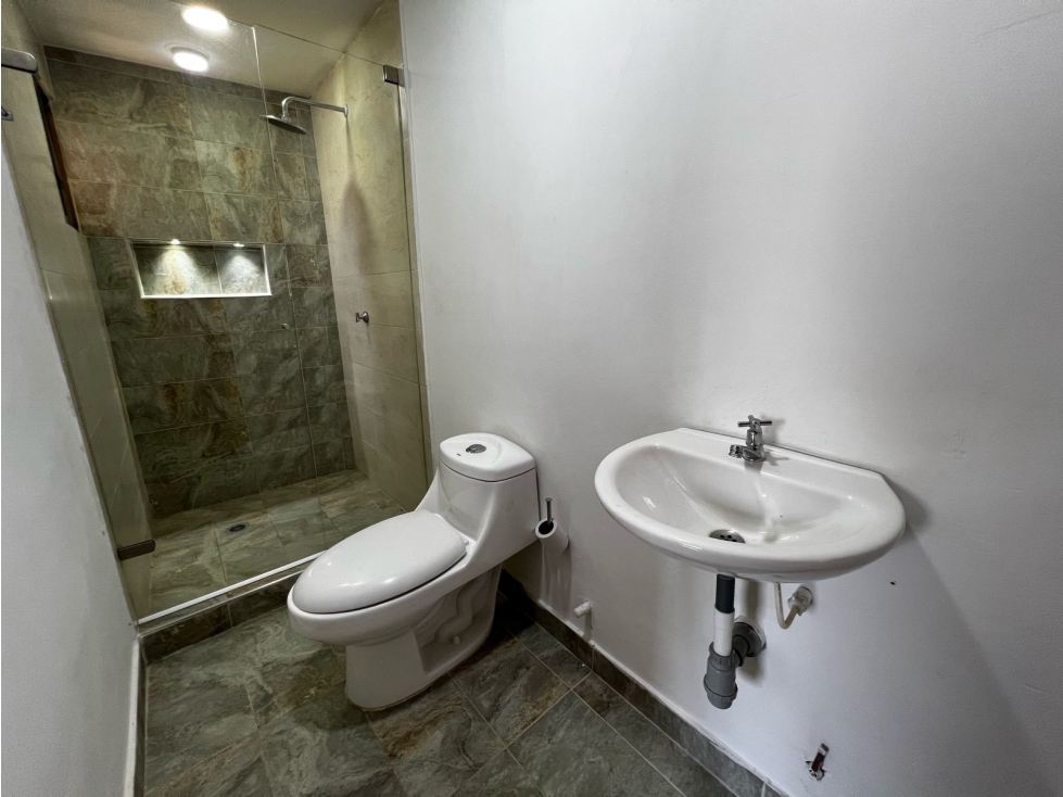 VENTA CASA AMPLIA DOS NIVELES SECTOR JARDIN SANTA MARTA — foto 4