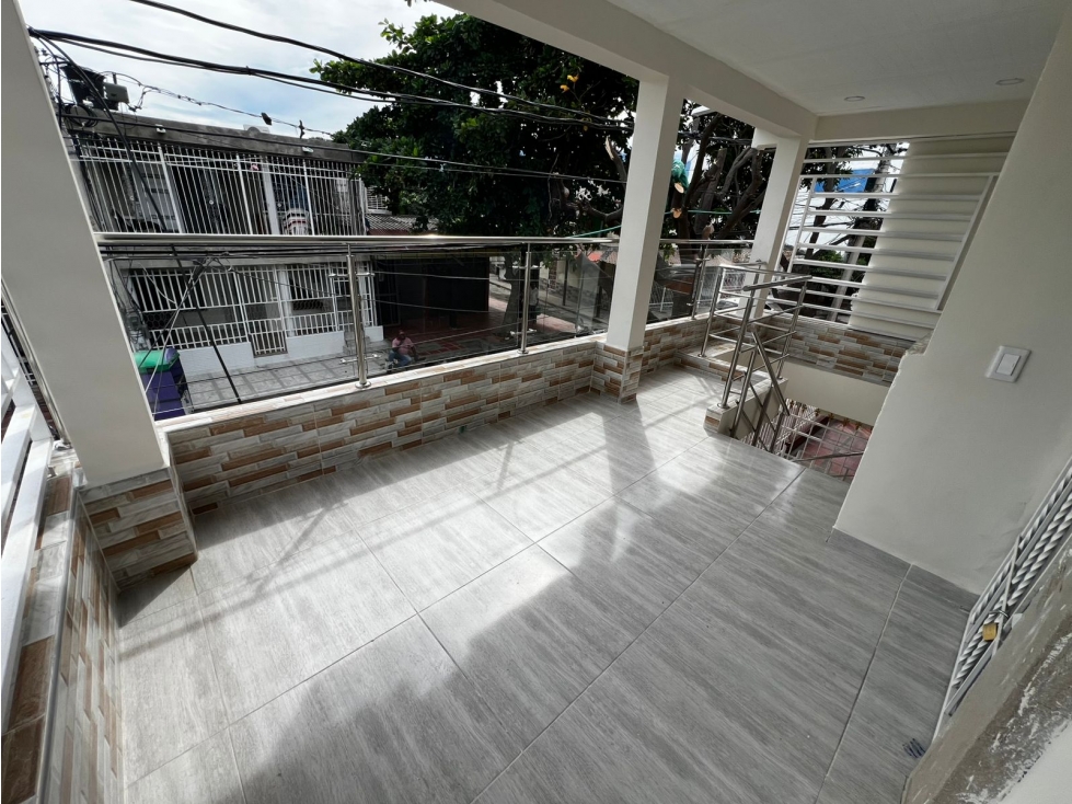 APARTAMENTO EN ARRIENDO SEGUNDO PISO SECTOR EL PARQUE