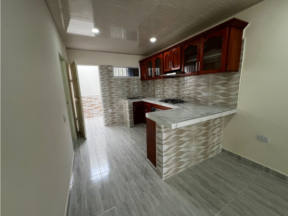 APARTAMENTO EN ARRIENDO SEGUNDO PISO SECTOR EL PARQUE — foto 6